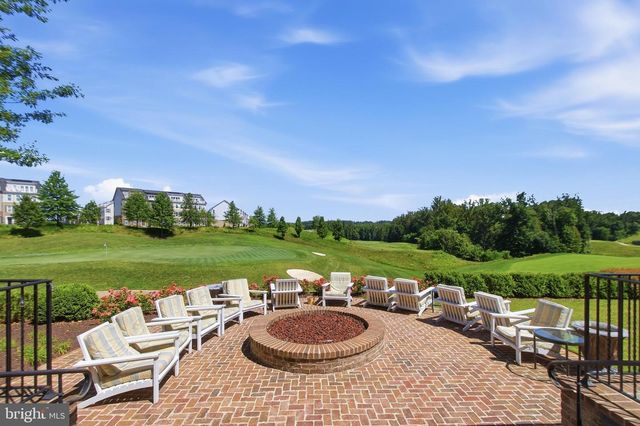 2208 POTOMAC RIVER BLVD, Dumfries, VA 22026