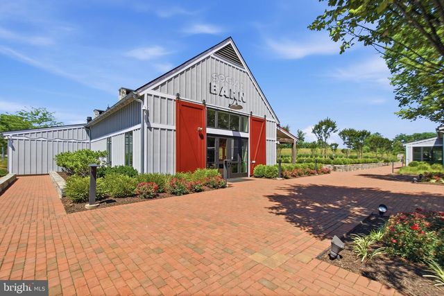 2208 POTOMAC RIVER BLVD, Dumfries, VA 22026