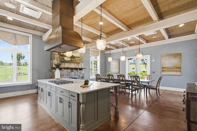 2208 POTOMAC RIVER BLVD, Dumfries, VA 22026