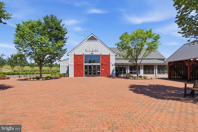 2208 POTOMAC RIVER BLVD, Dumfries, VA 22026