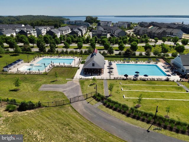 2208 POTOMAC RIVER BLVD, Dumfries, VA 22026