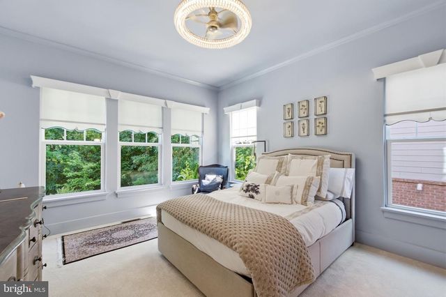 2208 POTOMAC RIVER BLVD, Dumfries, VA 22026
