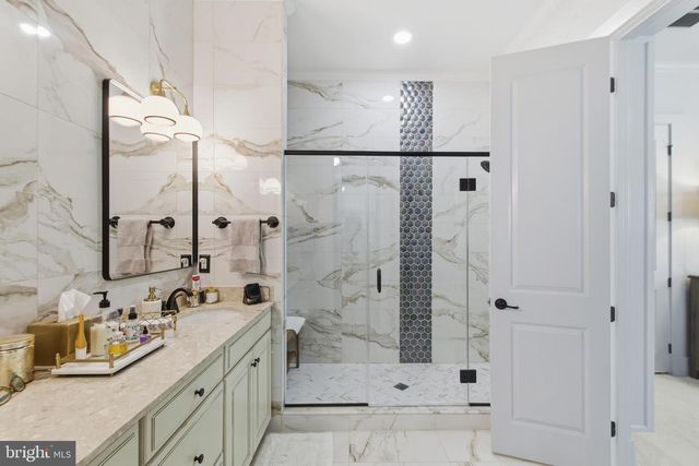 2208 POTOMAC RIVER BLVD, Dumfries, VA 22026