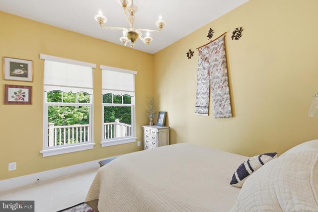 2208 POTOMAC RIVER BLVD, Dumfries, VA 22026