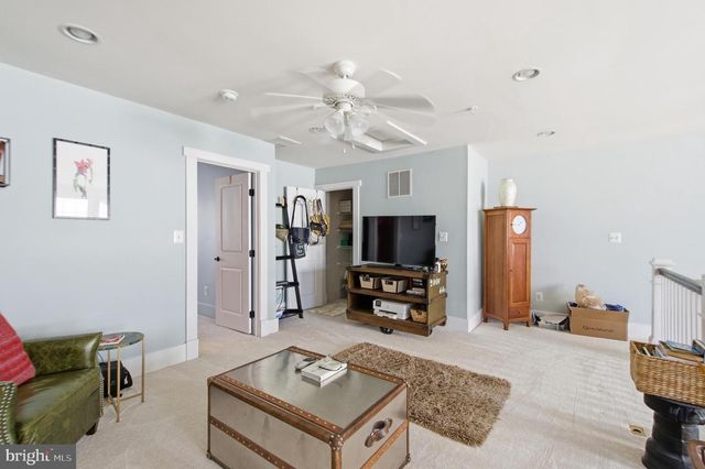 2208 POTOMAC RIVER BLVD, Dumfries, VA 22026