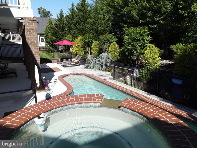 2208 POTOMAC RIVER BLVD, Dumfries, VA 22026