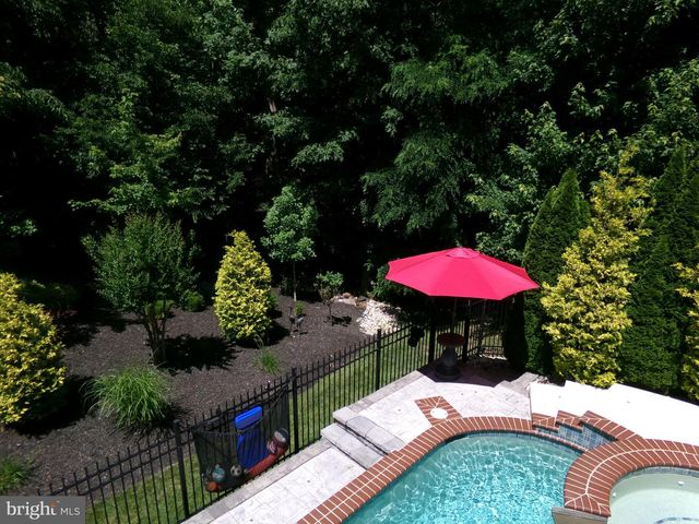 2208 POTOMAC RIVER BLVD, Dumfries, VA 22026