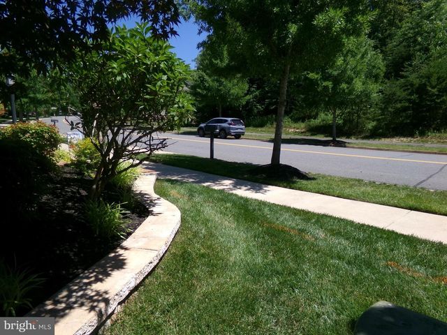 2208 POTOMAC RIVER BLVD, Dumfries, VA 22026