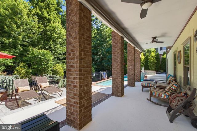 2208 POTOMAC RIVER BLVD, Dumfries, VA 22026