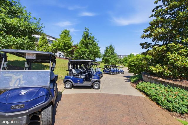 2208 POTOMAC RIVER BLVD, Dumfries, VA 22026
