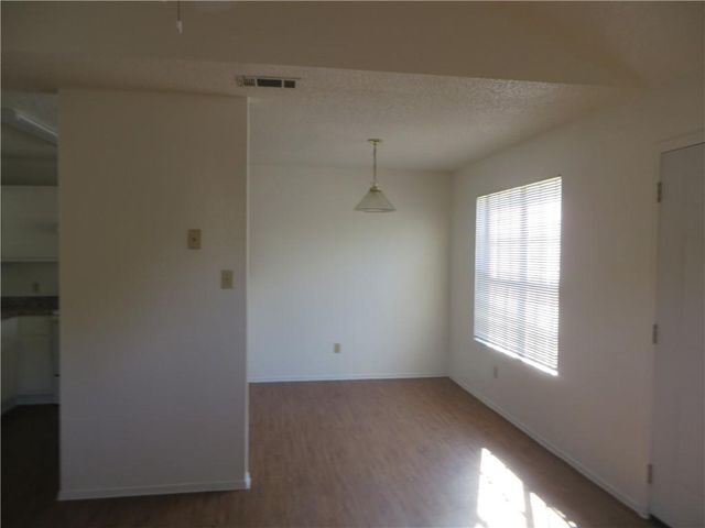 2217 Katy LN B, Georgetown, TX 78626