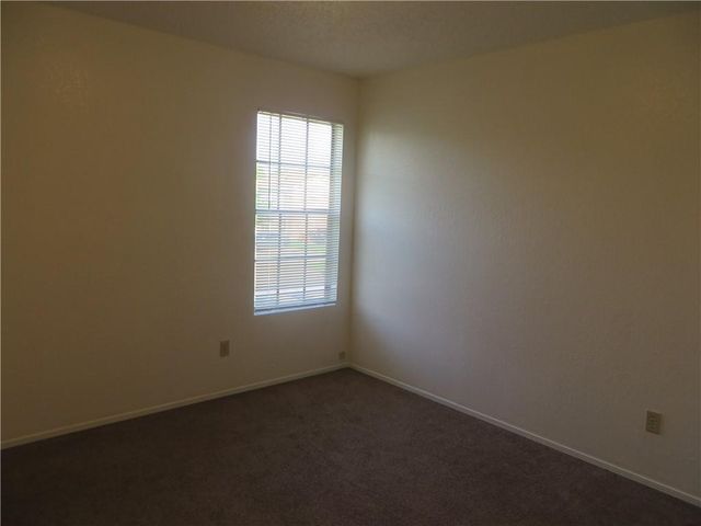 2217 Katy LN B, Georgetown, TX 78626