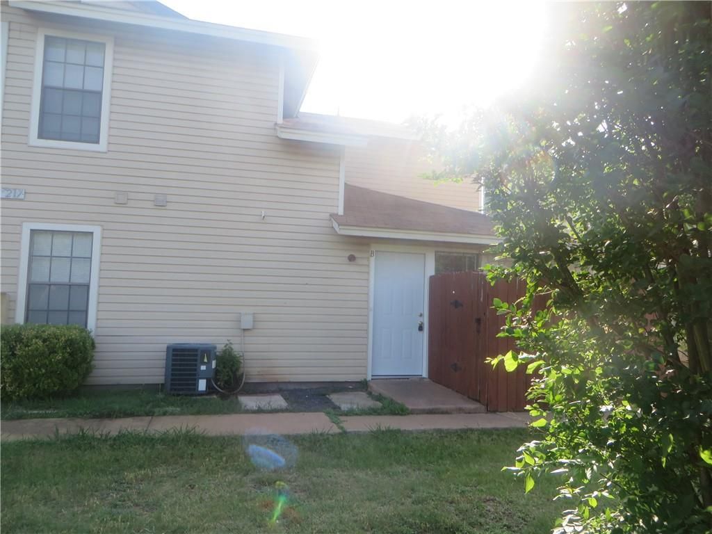 2217 Katy LN B, Georgetown, TX 78626