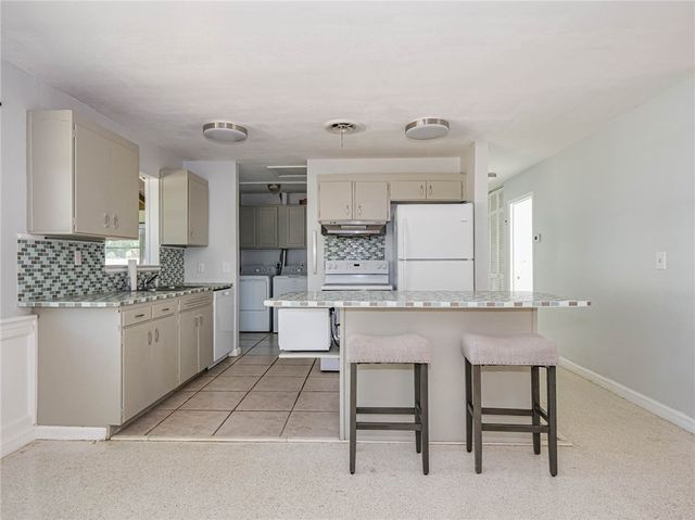 626 Gardenia Lane, Vero Beach, FL 32963