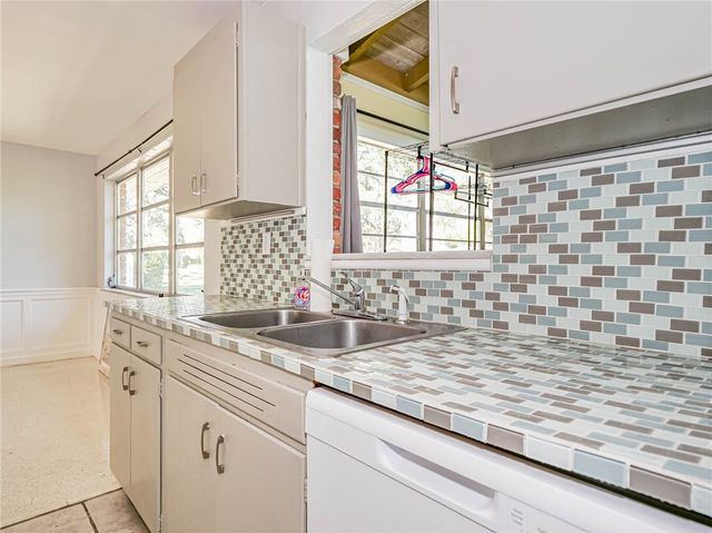 626 Gardenia Lane, Vero Beach, FL 32963