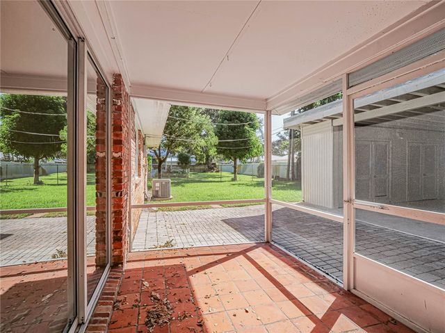 626 Gardenia Lane, Vero Beach, FL 32963