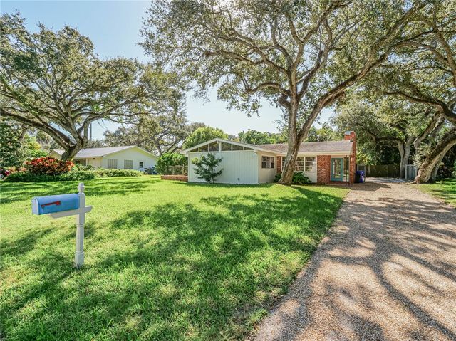 626 Gardenia Lane, Vero Beach, FL 32963