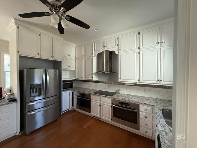 417 Wedgewood Drive, Gulf Shores, AL 36542