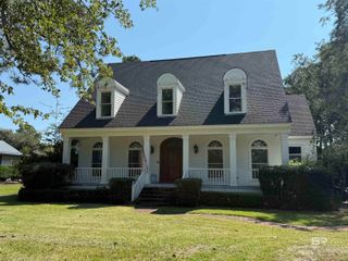 417 Wedgewood Drive, Gulf Shores, AL 36542