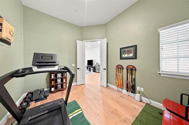 10608 NW Emily Circle, Oklahoma City, OK 73120