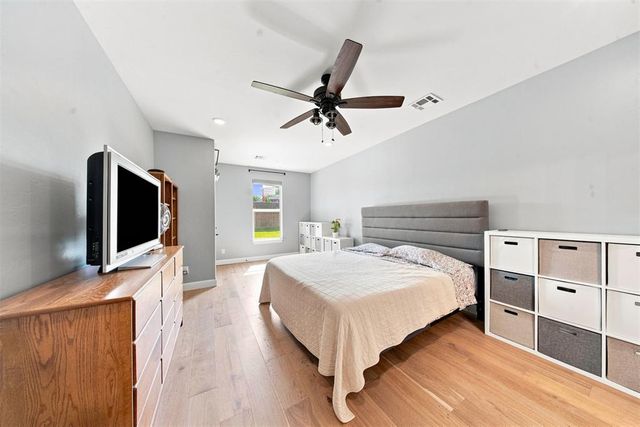 10608 NW Emily Circle, Oklahoma City, OK 73120