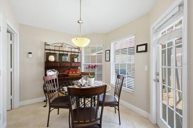 4068 LYNDHURST COURT, Sarasota, FL 34235