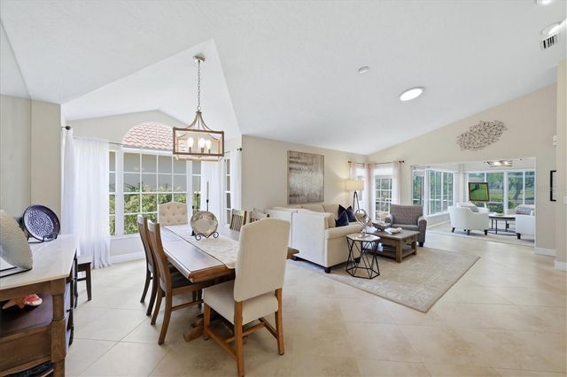 4068 LYNDHURST COURT, Sarasota, FL 34235