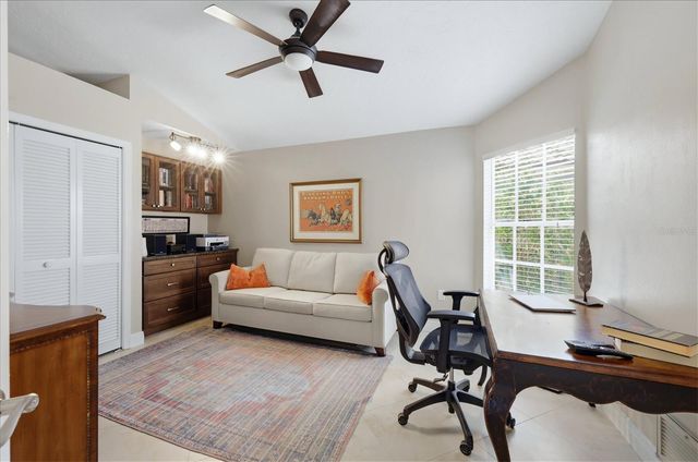 4068 LYNDHURST COURT, Sarasota, FL 34235