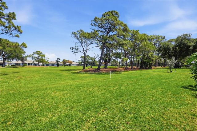 4068 LYNDHURST COURT, Sarasota, FL 34235