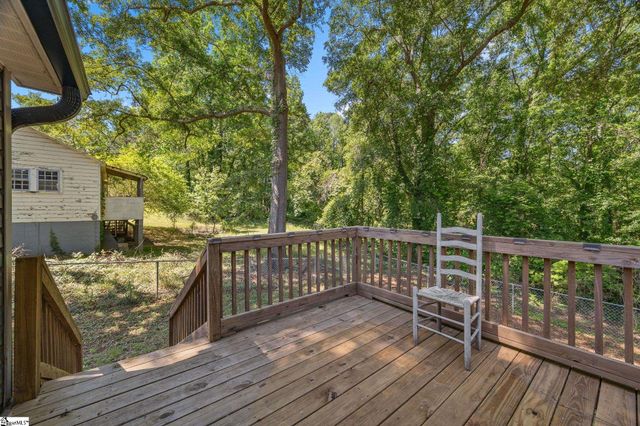 106 Delaware Street, Chesnee, SC 29323