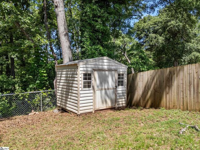 106 Delaware Street, Chesnee, SC 29323