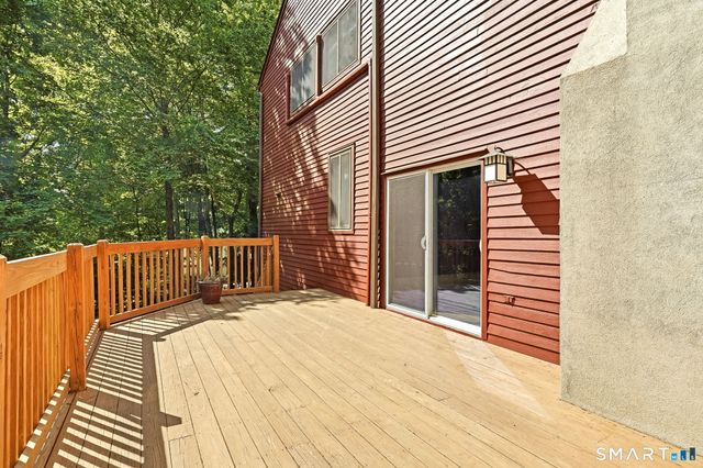 136 Hoyts Hill, Bethel, CT 06801