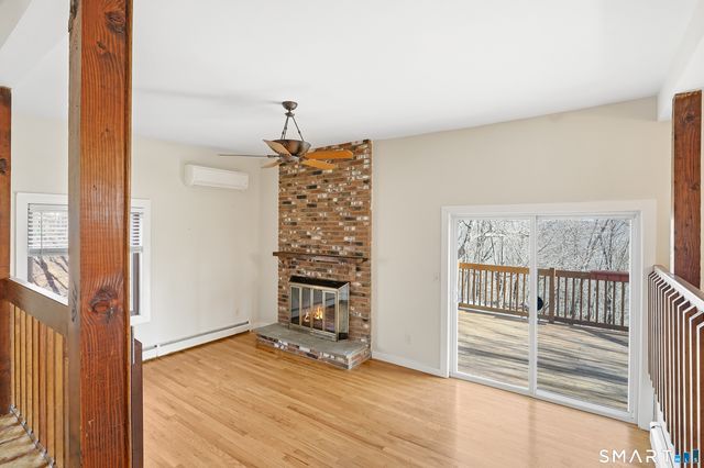 136 Hoyts Hill, Bethel, CT 06801