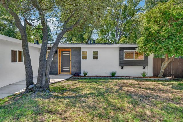 8420 Lakeland Dr, Granite Bay, CA 95746