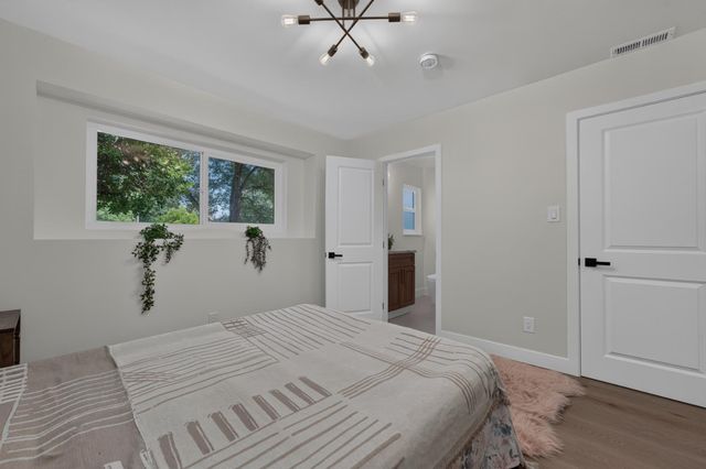 8420 Lakeland Dr, Granite Bay, CA 95746