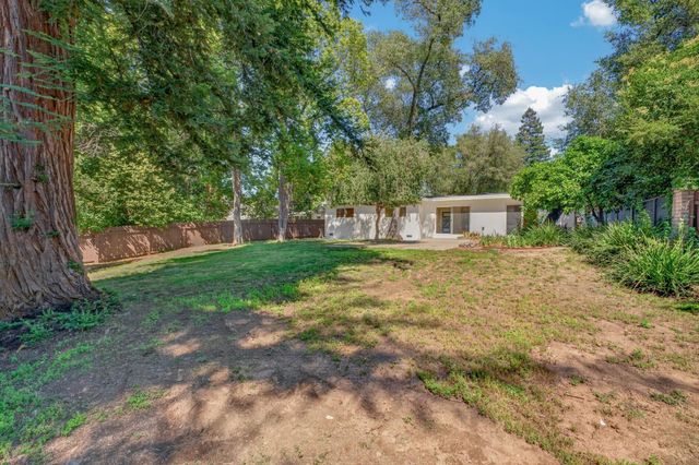 8420 Lakeland Dr, Granite Bay, CA 95746