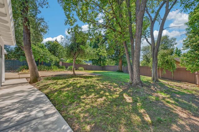 8420 Lakeland Dr, Granite Bay, CA 95746