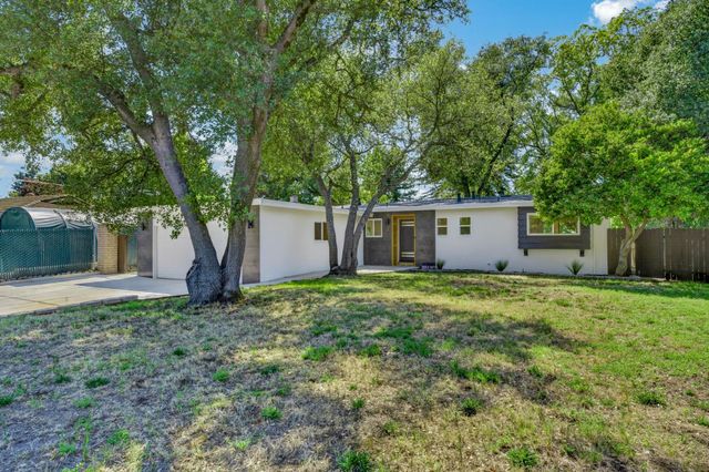 8420 Lakeland Dr, Granite Bay, CA 95746