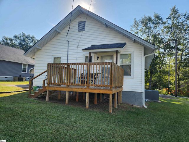 11 Hedgepath Street, Liberty, SC 29687