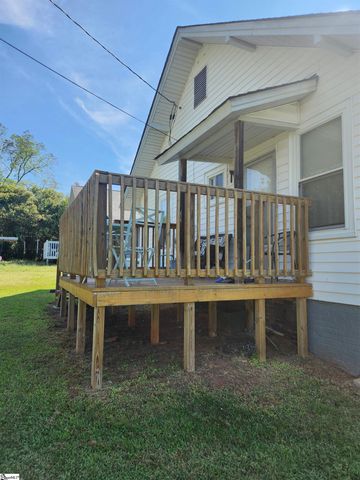 11 Hedgepath Street, Liberty, SC 29687