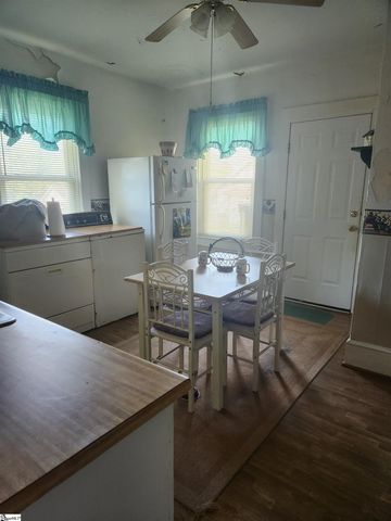 11 Hedgepath Street, Liberty, SC 29687