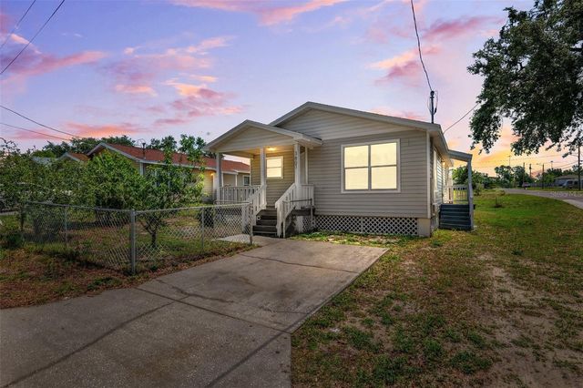 3801 CARROWAY STREET, Tampa, FL 33619