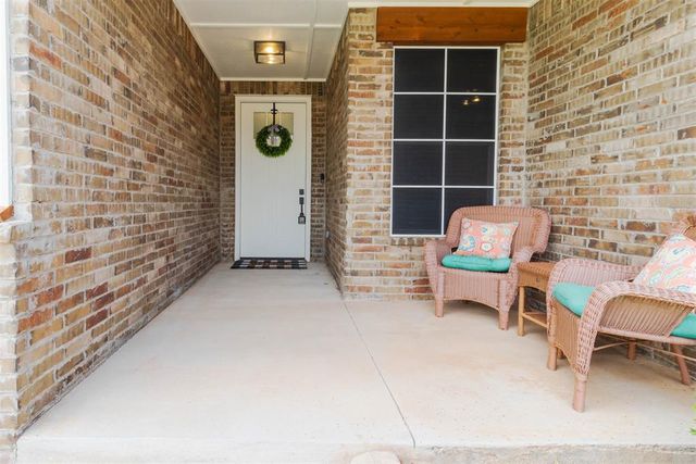 512 Tralee Lane, Yukon, OK 73099
