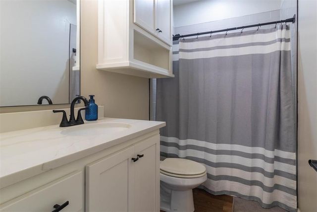 512 Tralee Lane, Yukon, OK 73099