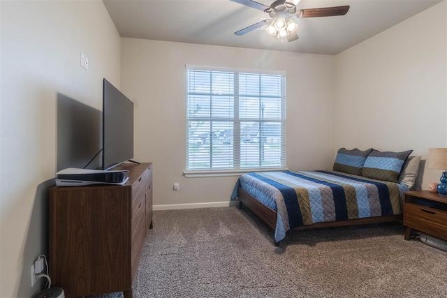 512 Tralee Lane, Yukon, OK 73099