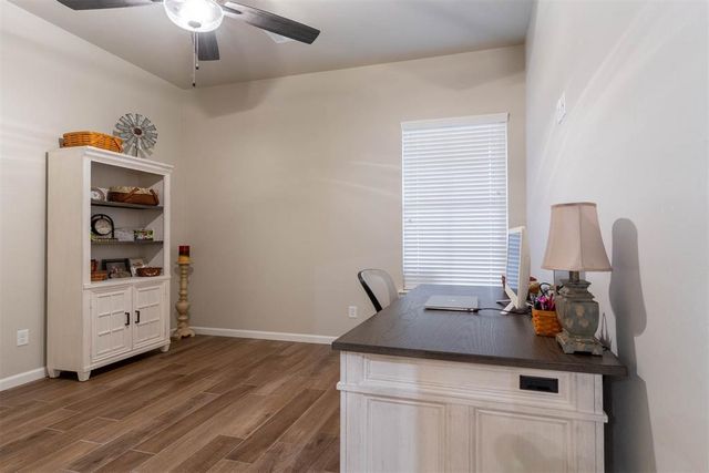 512 Tralee Lane, Yukon, OK 73099