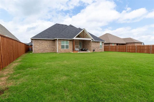 512 Tralee Lane, Yukon, OK 73099