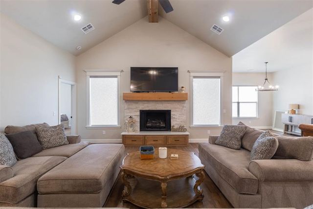 512 Tralee Lane, Yukon, OK 73099
