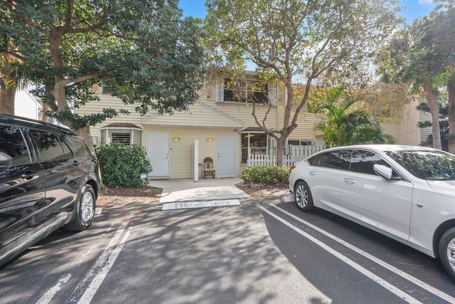 2871 NE 15th Street, Pompano Beach, FL 33062