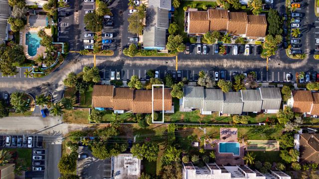 2871 NE 15th Street, Pompano Beach, FL 33062